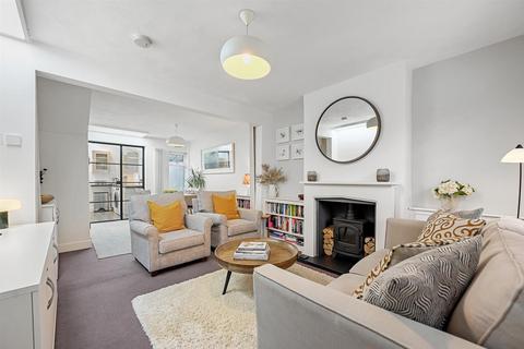 2 bedroom terraced house for sale, South Side, Gerrards Cross, SL9