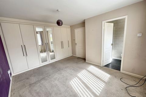 1 Bryn Rhosyn, Abergele, LL22 8EZ