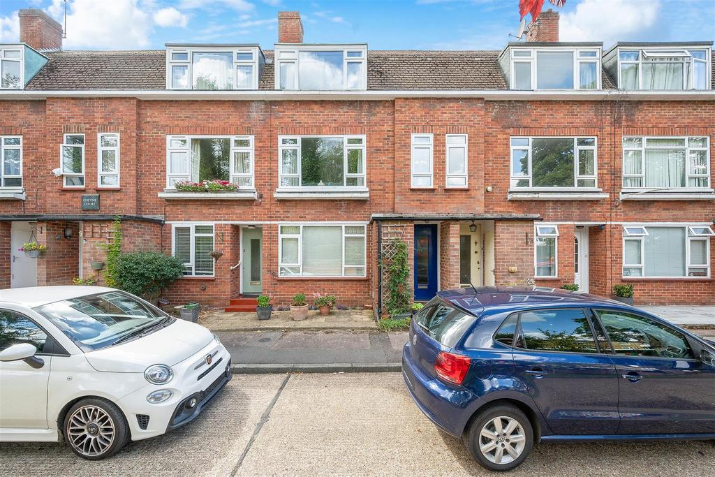 CHEYNE COURT, 13- (10).jpg
