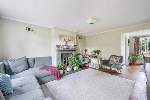 undefined, Cheyne Court, Park Road, Banstead
