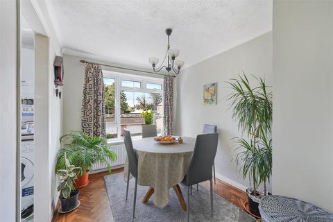 undefined, Cheyne Court, Park Road, Banstead