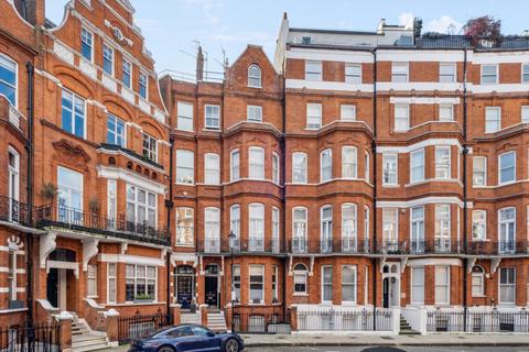 2 bedroom apartment for sale, Egerton Gardens, London, SW3