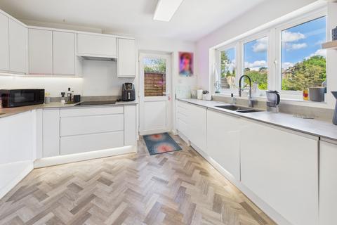 undefined, Cardy Road, Boxmoor, HP1