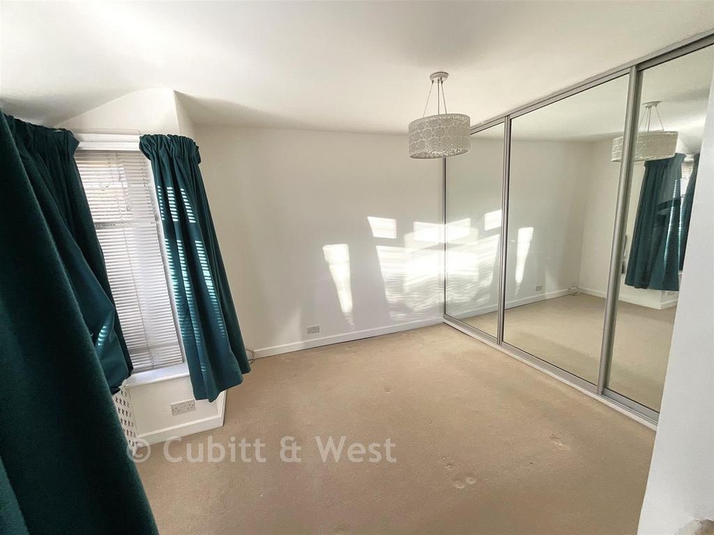 Bedroom 1 MH