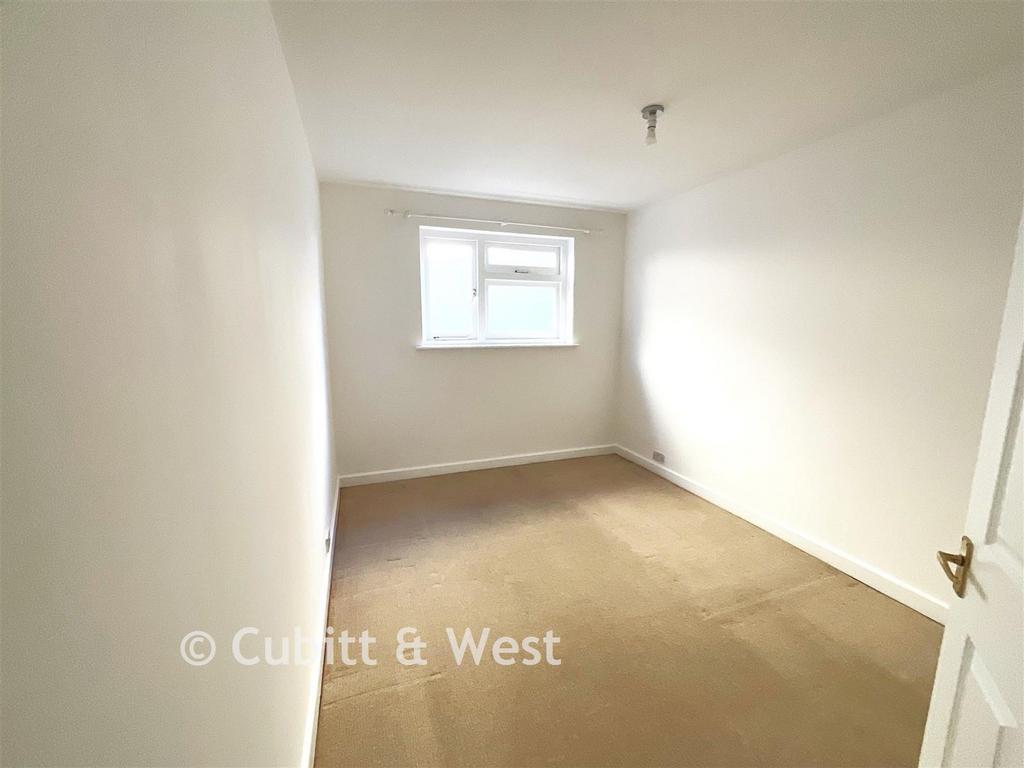 Bedroom 2 MH