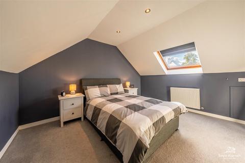 undefined, South William Street