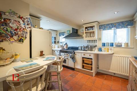 undefined, Grange Avenue, Kenilworth, CV8
