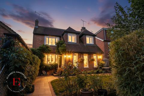 undefined, Grange Avenue, Kenilworth, CV8