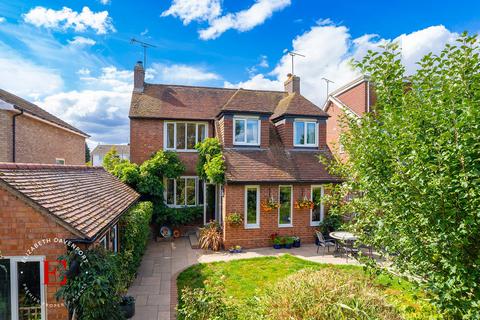 4 bedroom detached house for sale, Grange Avenue, Kenilworth, CV8