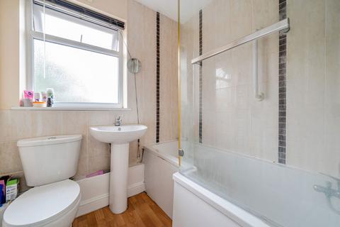 undefined, Renoir Close, Basingstoke, RG21 3EW
