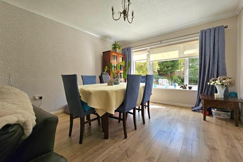 undefined, Clifton Crescent, Solihull