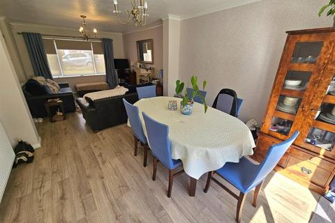 undefined, Clifton Crescent, Solihull