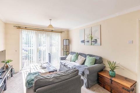 1 bedroom flat for sale, Thrupp, Stroud