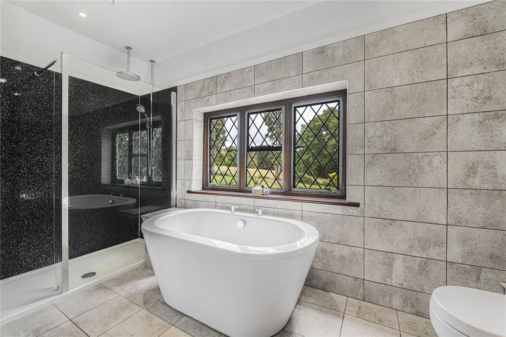 Bedroom One En Suite