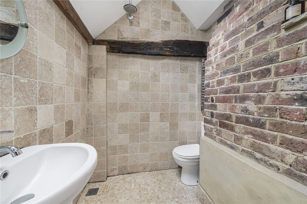 Bedroom Two En Suite