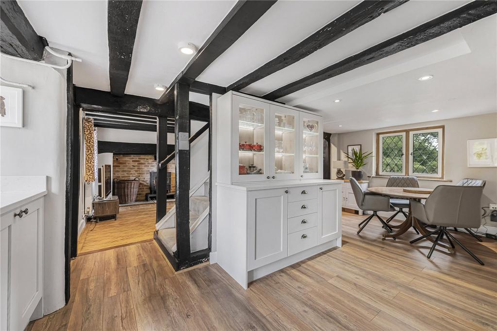 Kitchen/Breakfast Rm