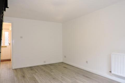 2 bedroom semi-detached house to rent, Hatfield Court, Ravenhill, Swansea
