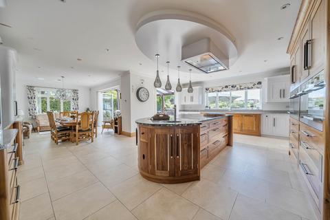 8 bedroom detached house for sale, Box End Road, Bromham