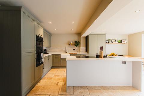 undefined, St. Thomas Street, Deddington, OX15