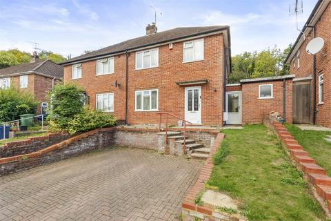 Micklefield Road, High Wycombe HP13