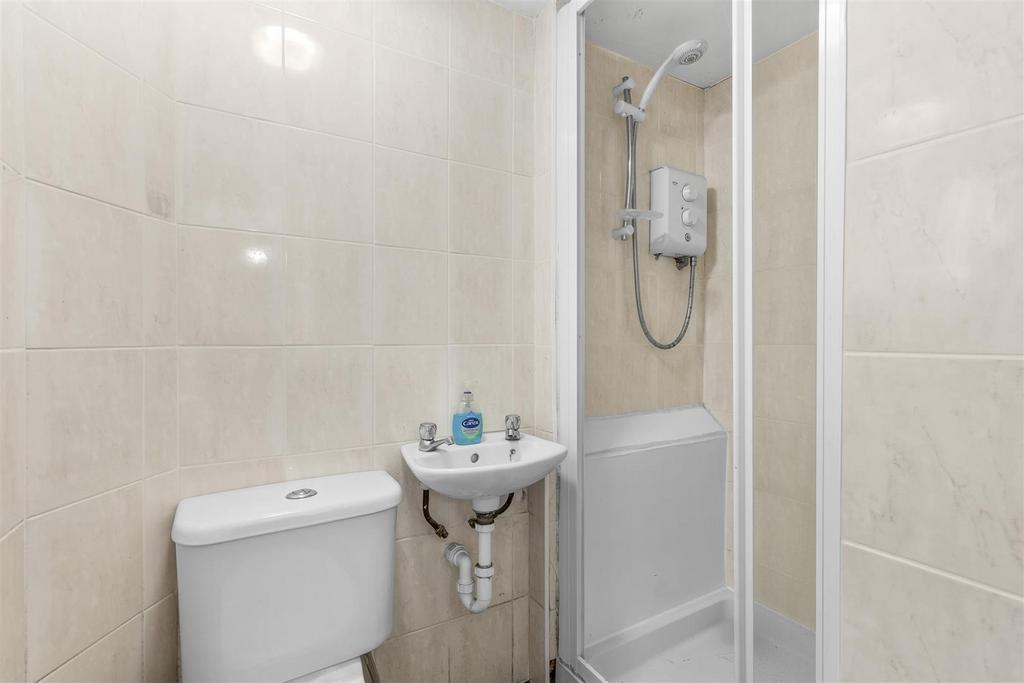 433 Micklefield Road, HP13 7 HZ-9.jpg