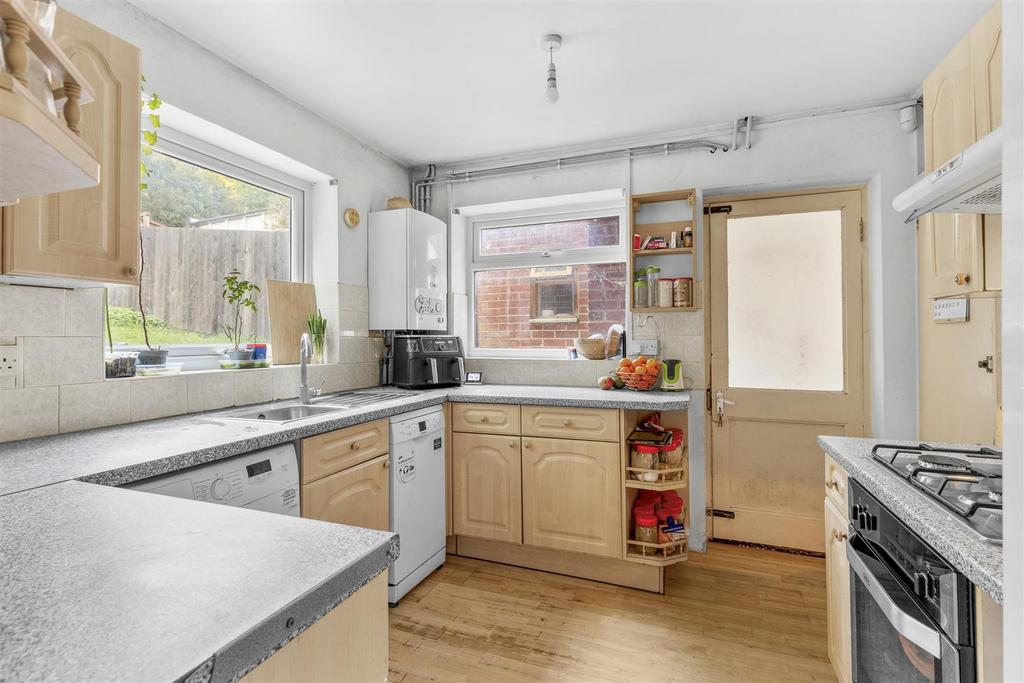 433 Micklefield Road, HP13 7 HZ-8.jpg