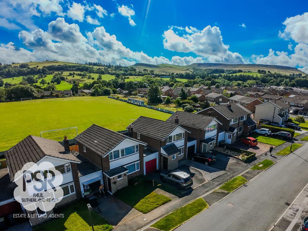 Rowton Grange Road, Chapel-en-le-Frith