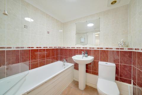 2 bedroom apartment for sale, Warham Road, South Croydon, CR2