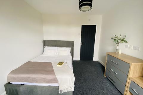 4 bedroom terraced house for sale, Swindon SN1