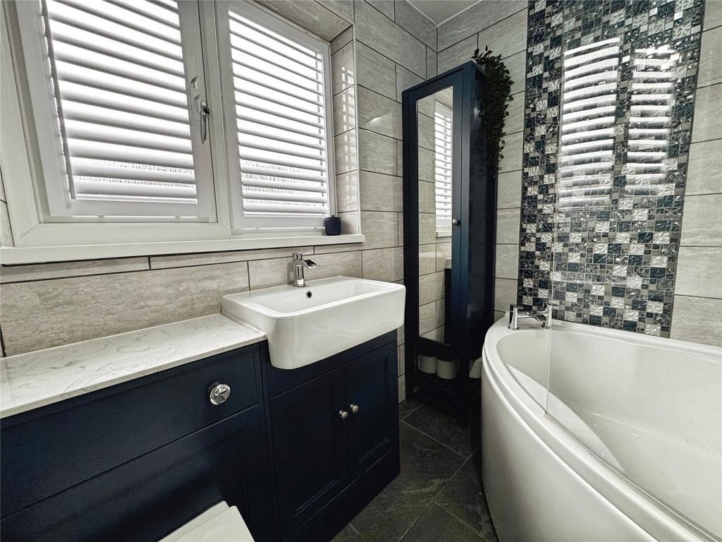 Bathroom W/C