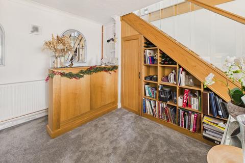 15 Deepdene, Wadhurst, TN5 6EL