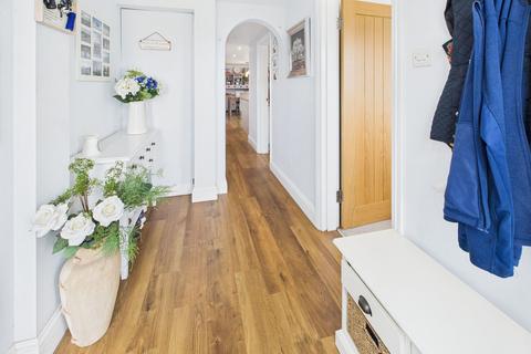 15 Deepdene, Wadhurst, TN5 6EL