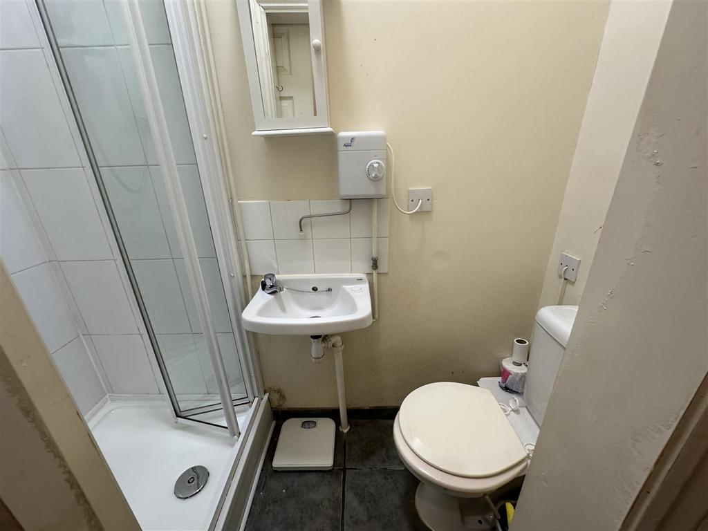 Shower room four