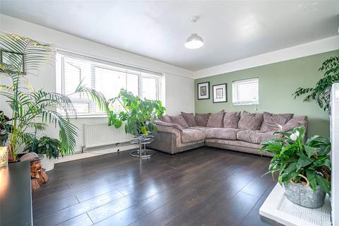 3 bedroom apartment for sale, Normans Close, Norman Avenue, London, N22