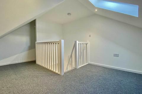 undefined, High Street, Rushden NN10