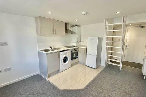undefined, High Street, Rushden NN10