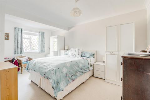 21 Broadmark Way, Rustington, Littlehampton, BN16 2EY