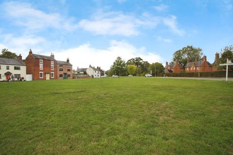 5 bedroom detached house for sale, The Green, Lutterworth LE17
