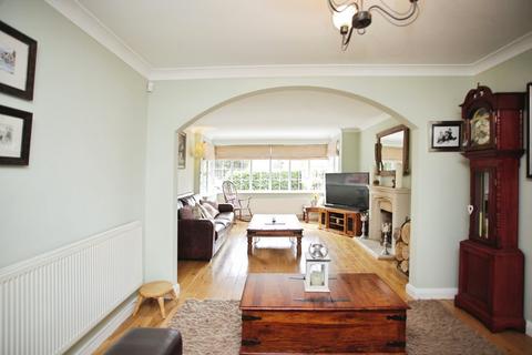 5 bedroom detached house for sale, The Green, Lutterworth LE17