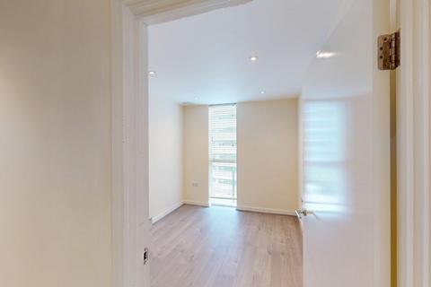 2 bedroom apartment to rent, Tennyson Apartments, Saffron Central Square, Croydon, CR0
