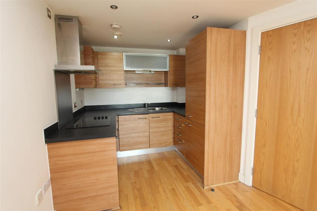 Kitchen.JPG