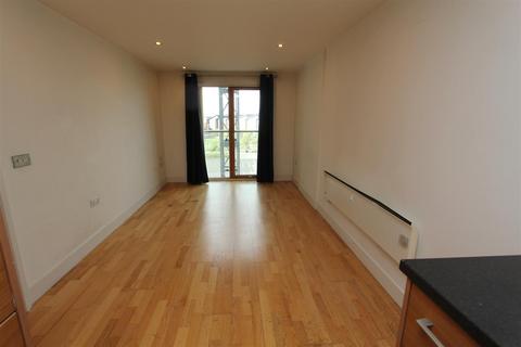 undefined, La Salle, Leeds Dock