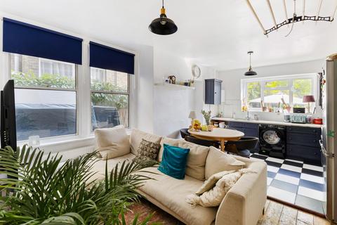 2 bedroom flat for sale, Nightingale Road, London, NW10