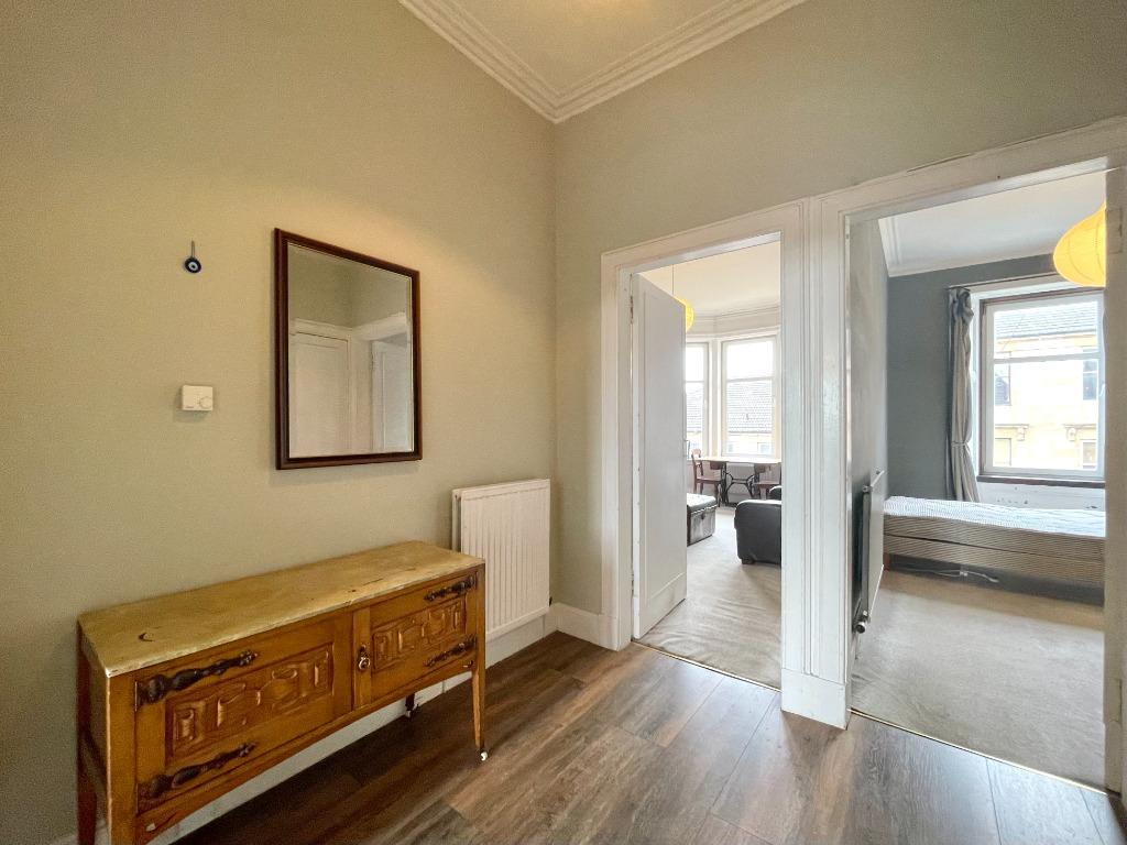 Apartment in Glasgow - View 3
