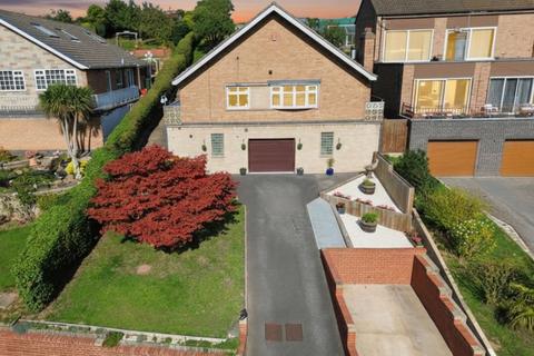 4 bedroom detached house for sale, Mays Avenue, Carlton, Nottingham