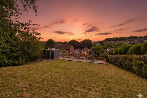 4 bedroom detached house for sale, Mays Avenue, Carlton, Nottingham