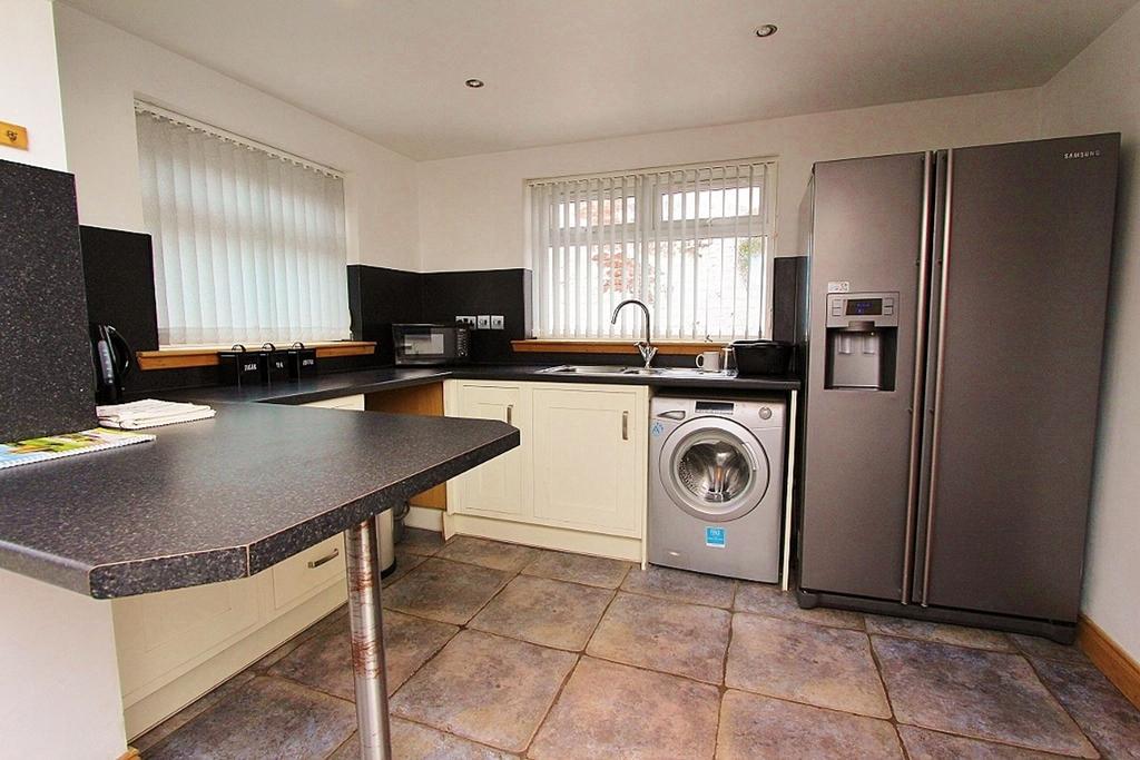 'Dining' Kitchen