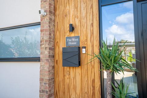 undefined, Green Hammerton YO26