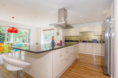 4 bedroom detached bungalow for sale, Ifoldhurst, Billingshurst, RH14