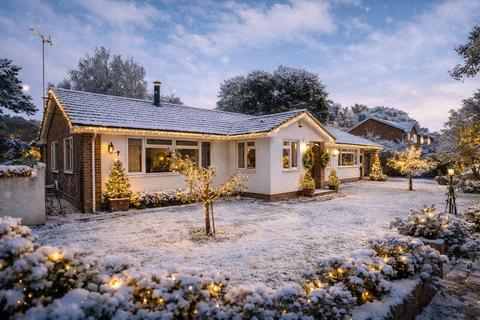 4 bedroom detached bungalow for sale, Ifoldhurst, Billingshurst, RH14